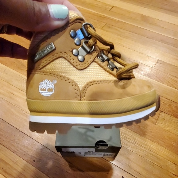 Toddler Timberland Boots - Picture 2 of 4